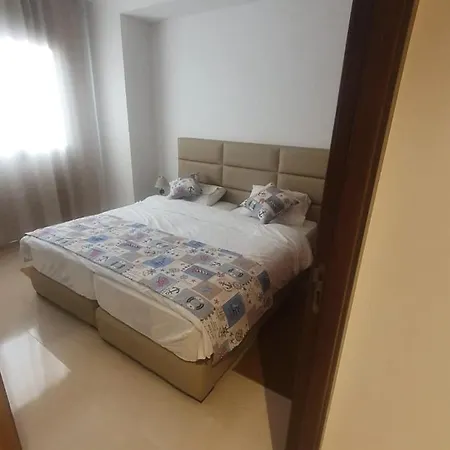 艾西拉Puerto Marina公寓 外观 照片