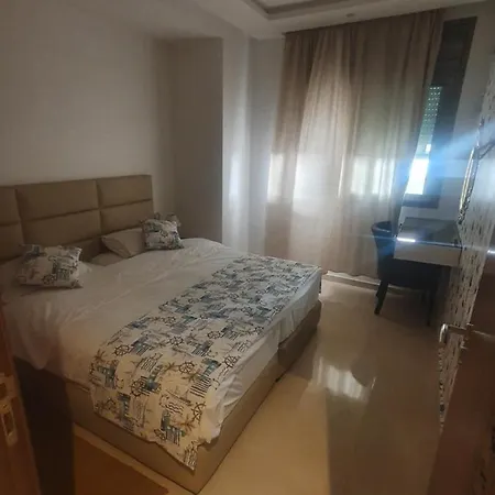 艾西拉Puerto Marina公寓 外观 照片