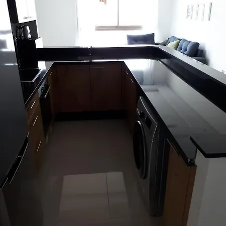 艾西拉Puerto Marina公寓 外观 照片
